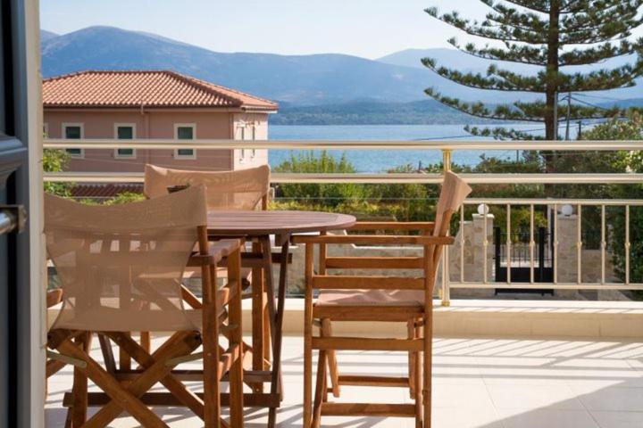 Diwani Luxury Villas Lixouri Exterior photo