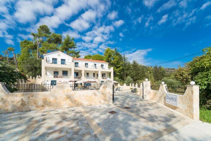Diwani Luxury Villas Lixouri Exterior photo