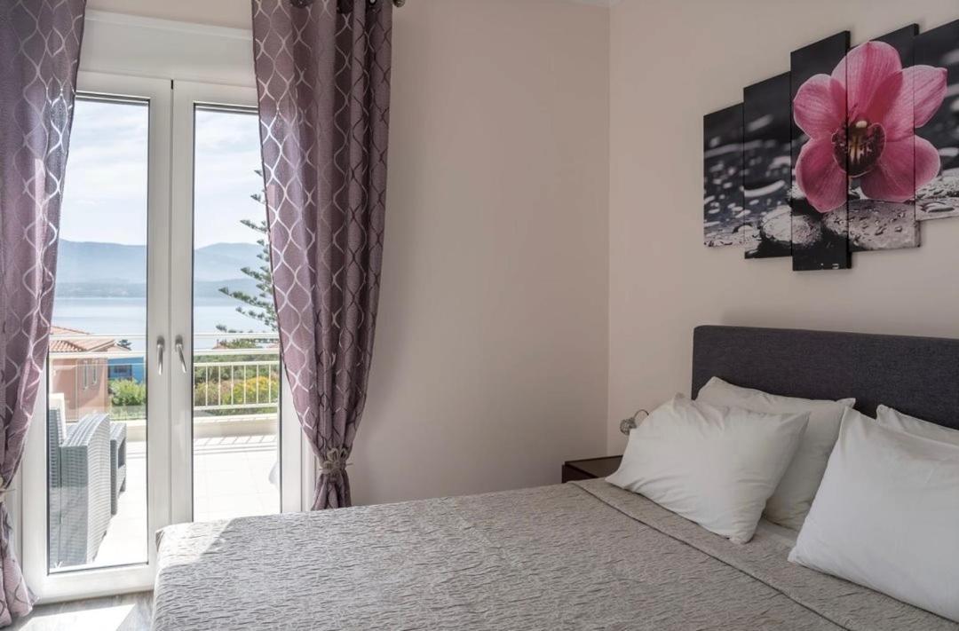 Diwani Luxury Villas Lixouri Exterior photo
