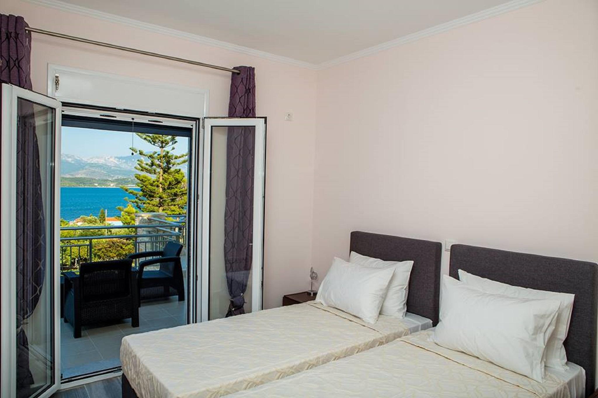Diwani Luxury Villas Lixouri Exterior photo